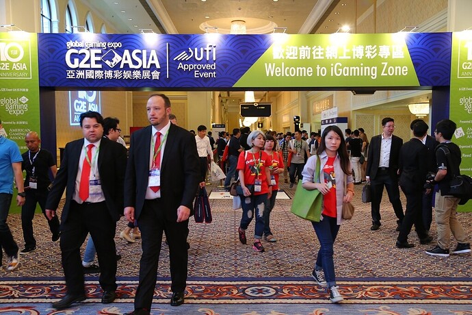 G2E-Asia-2016-Show-Floor-3